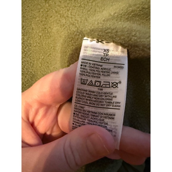 Old Navy Camo Puffer Vest Women's XS Green Sleeveless Outdoor Layered Fall - Picture 5 of 7